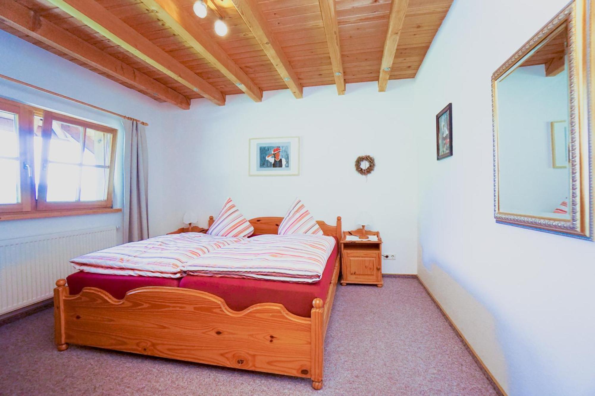Hubertus Lodge Ibach Стая снимка